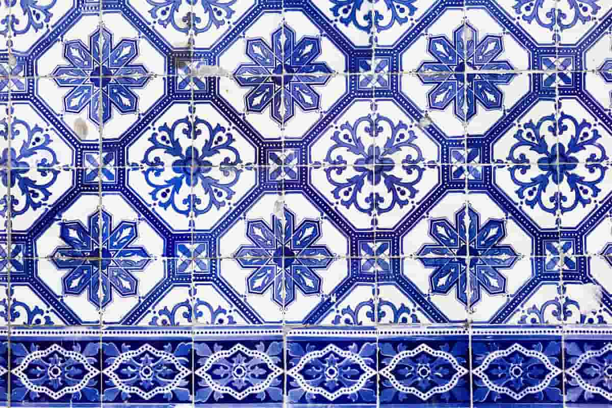  Portuguese Ceramic Tiles (Azulejos) High Pressure Resistant Blue White Colors 